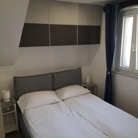 Apartament K Korenica Padna